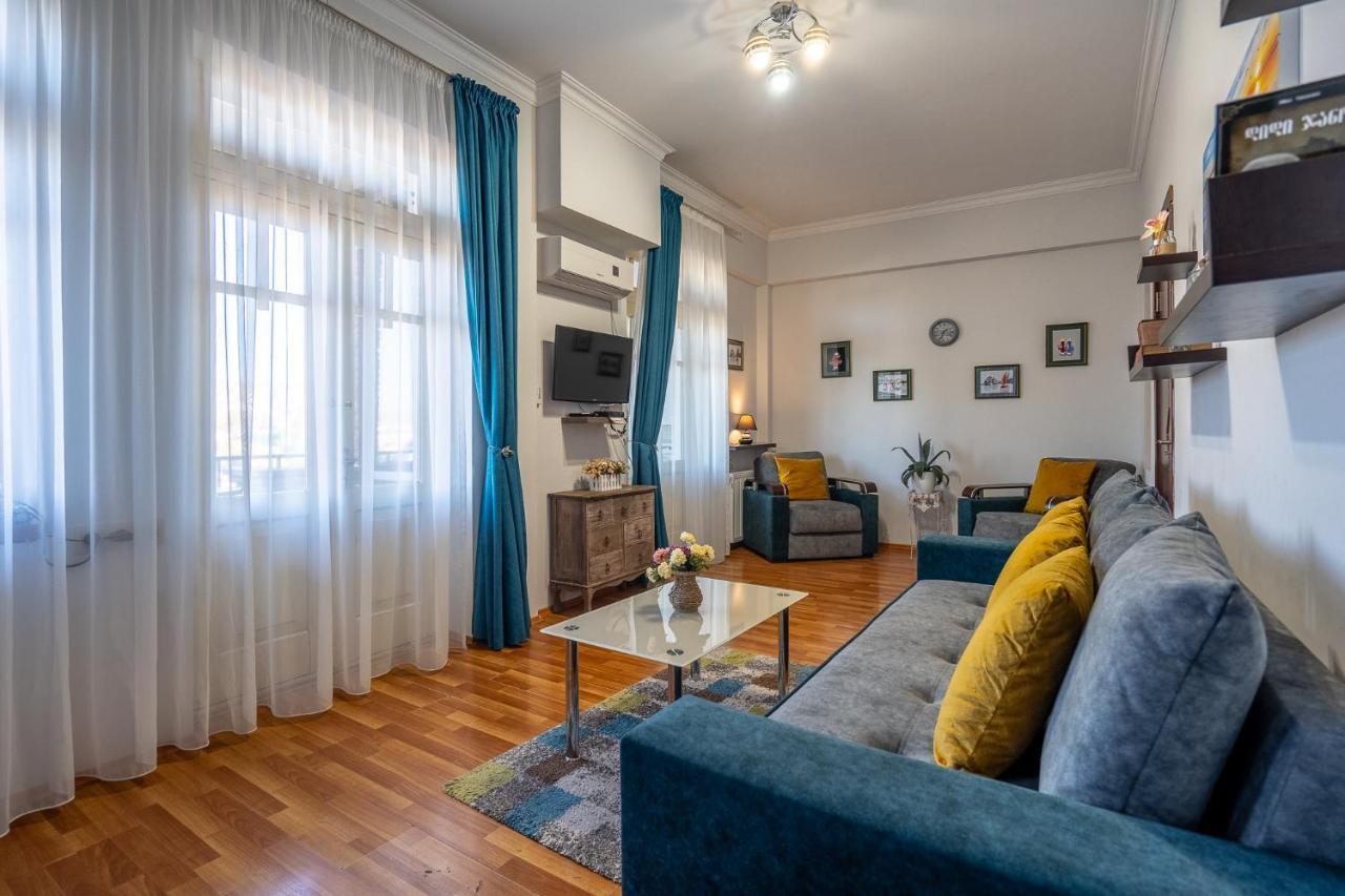 Golden View Apartment Tbilisi Exterior foto